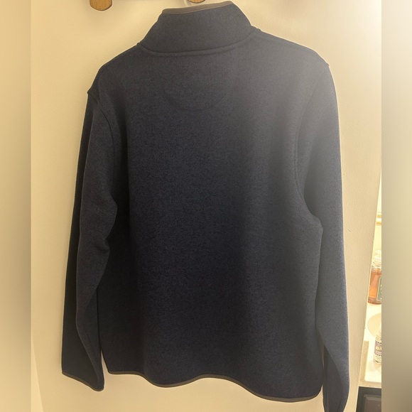L.L. Bean Men’s Fleece Pullover Sweater Dark Blue Slightly Fitted Item ID 298050 - Picture 5 of 6